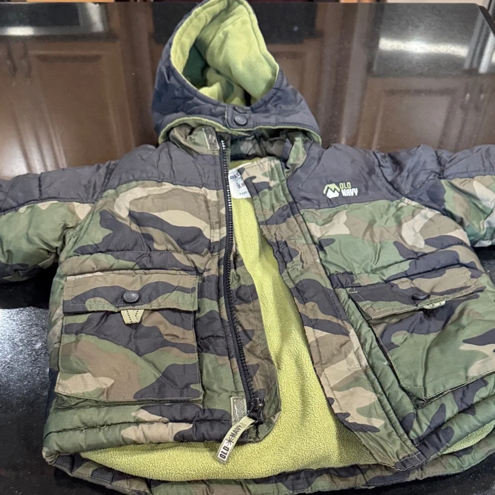 Boys Green and Black Camouflage Jacket - Picture 11 of 11